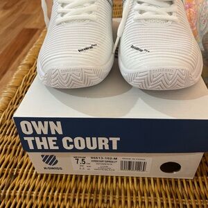 K Swiss hypercourt express 2 women’s size 7.5 brand new in box